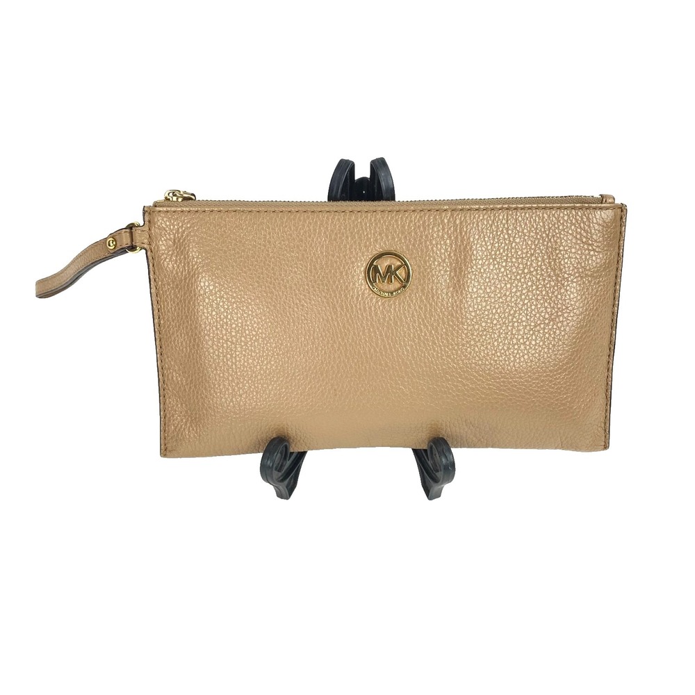 Michael Kors Clutch Travel Pouch Wristlet Pebbled Saffiano Leather Beige, Sweet!